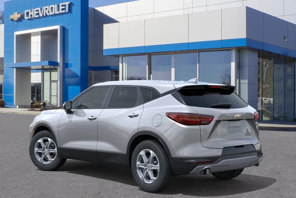2025 Chevrolet Blazer 2LT photo 1