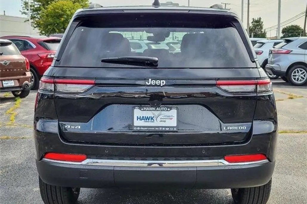 2024 Jeep Grand Cherokee Laredo X photo 1