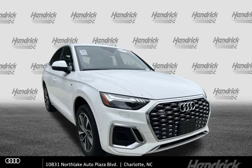 2022 Audi Q5 Sportback S line Prestige photo 1