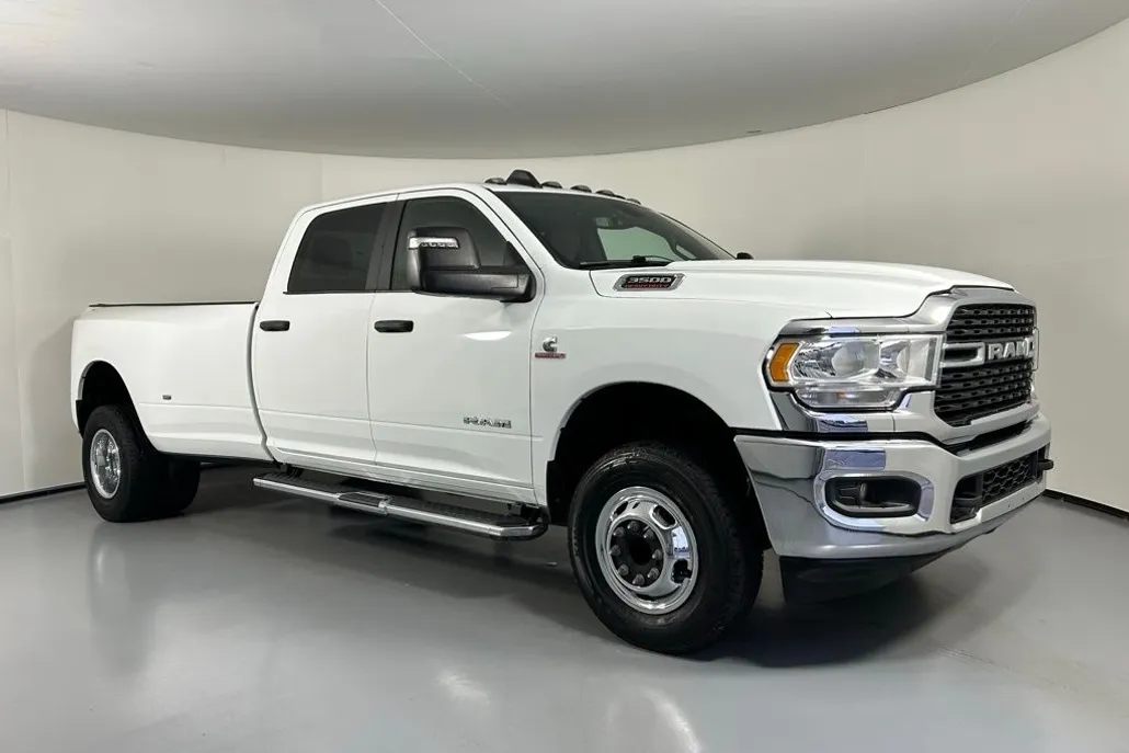 2024 Ram 3500 Big Horn photo 1