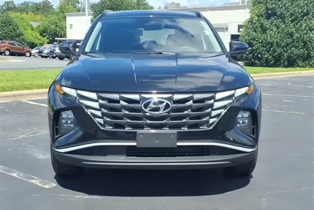 2024 Hyundai Tucson SEL photo 1