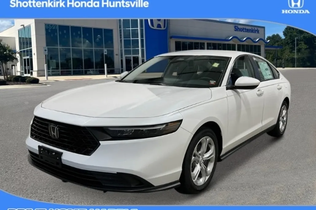 2025 Honda Accord LX photo 1