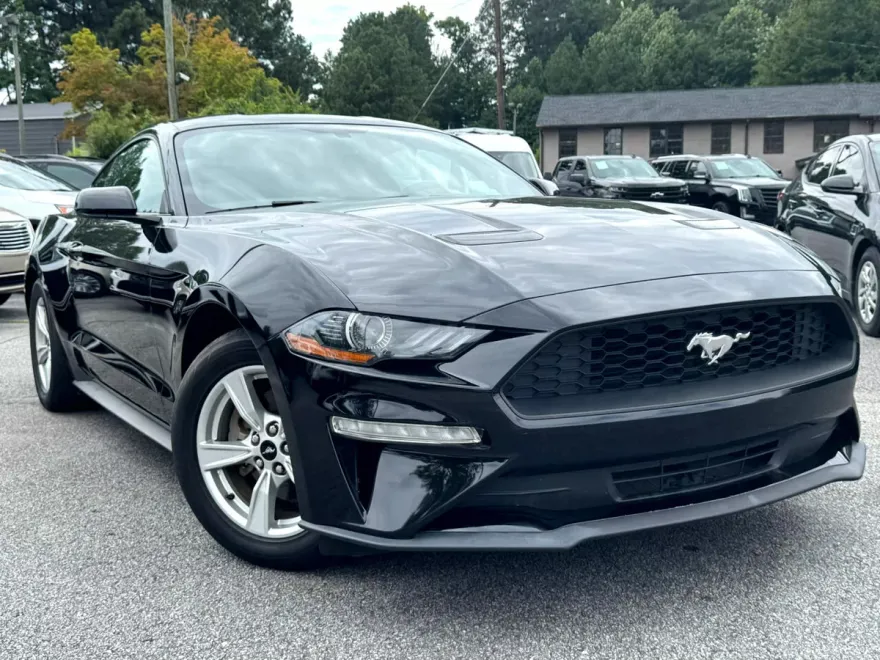 2020 Ford Mustang EcoBoost photo 1