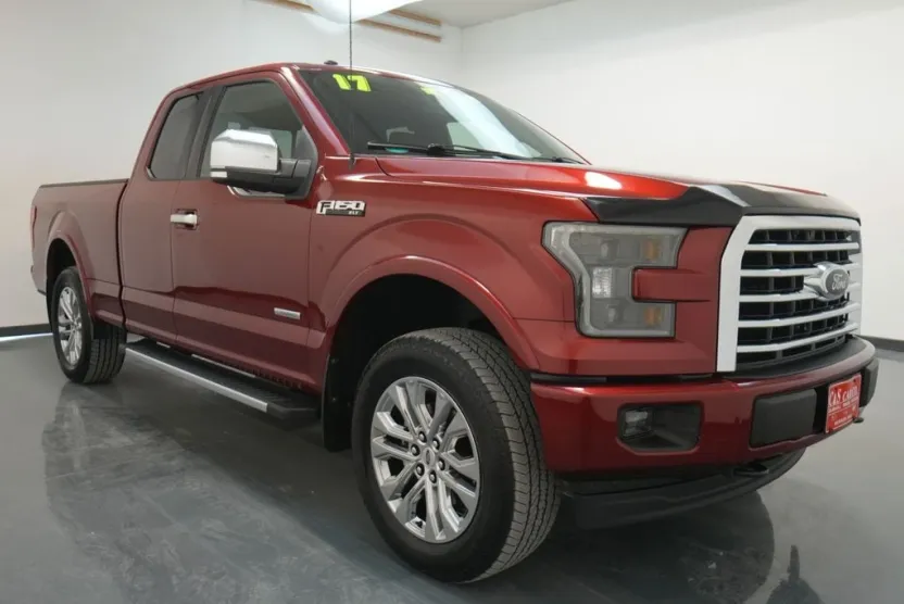 2017 Ford F-150 XLT photo 1