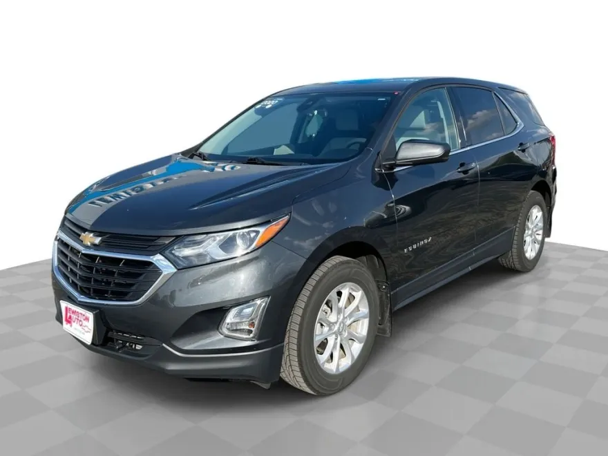 2020 Chevrolet Equinox LT photo 1