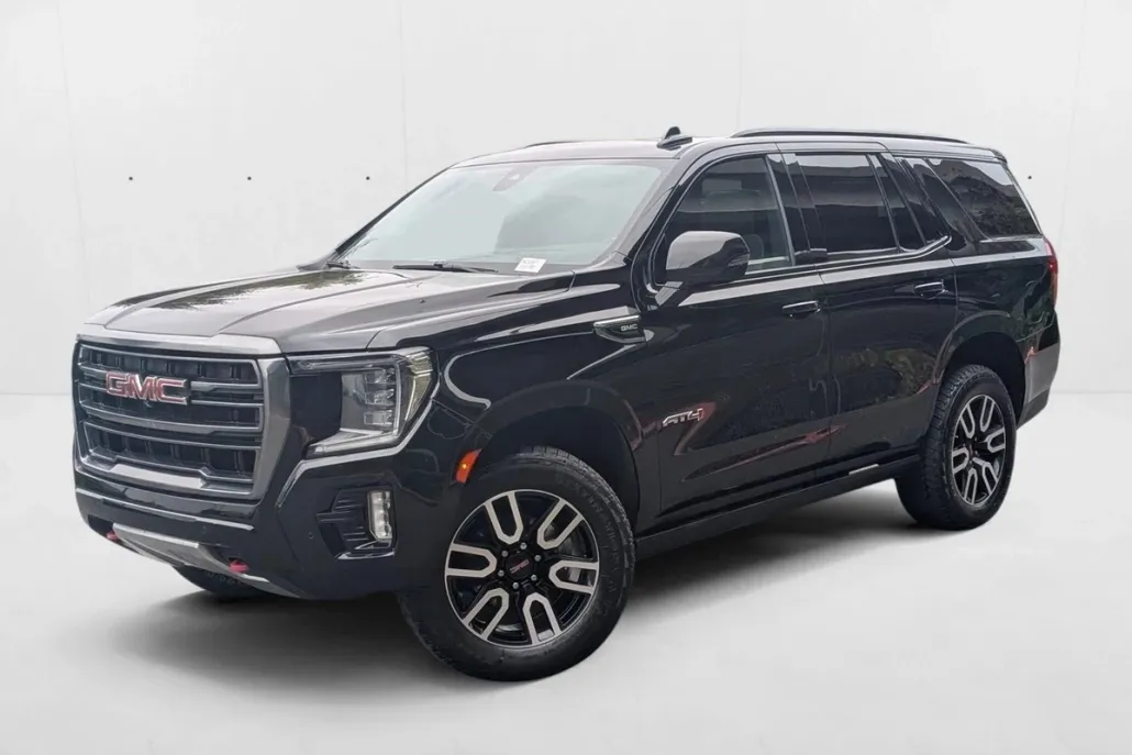 2021 Gmc Yukon AT4 photo 1