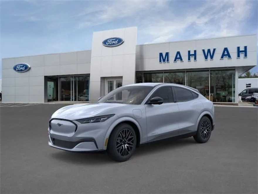 2025 Ford Mustang Mach-E Premium photo 1