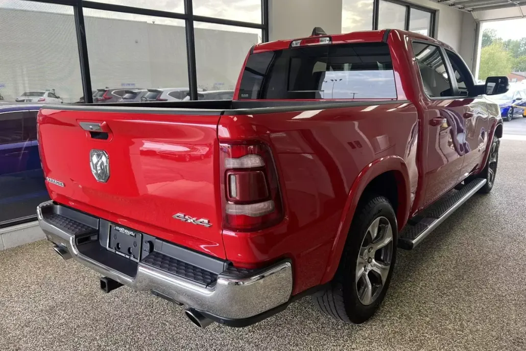 2020 Ram 1500 Laramie photo 1