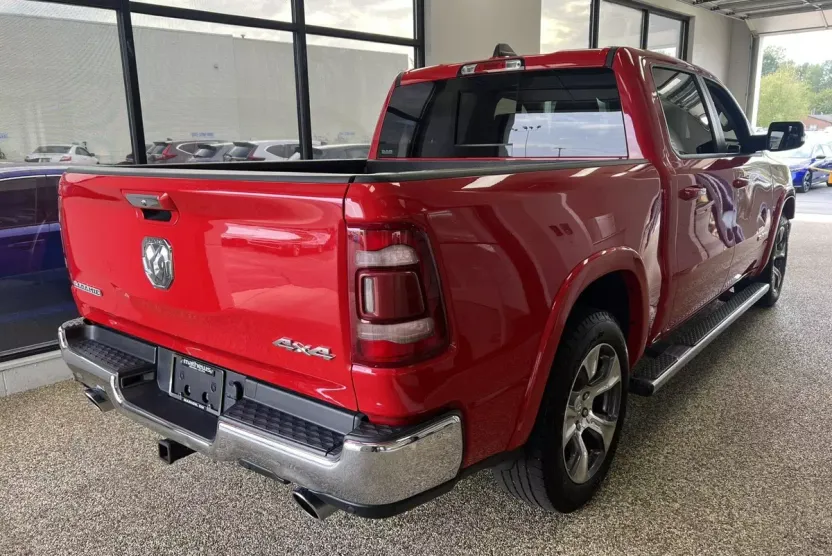 2020 Ram 1500 Laramie photo 1