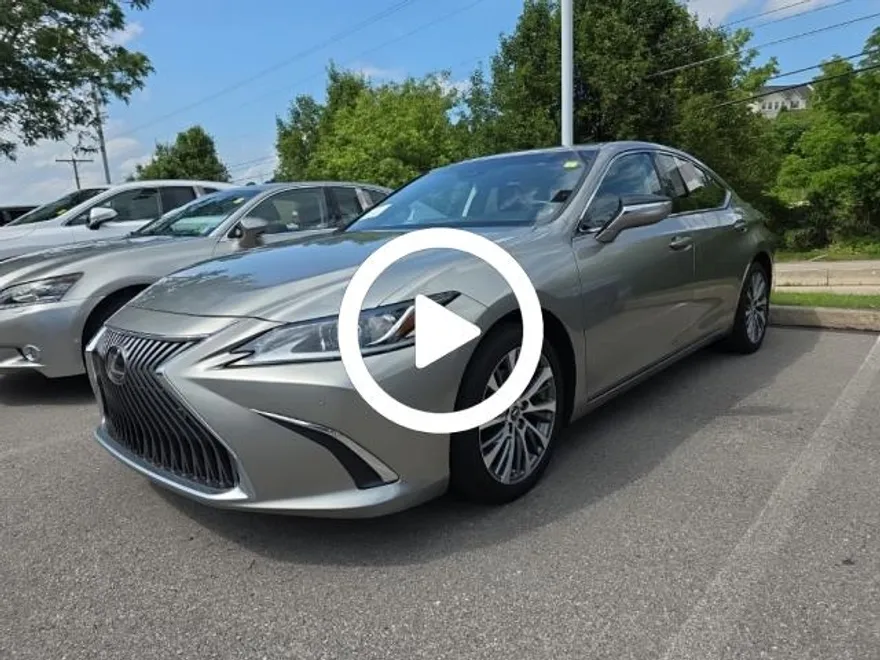 2021 Lexus ES 250 photo 1