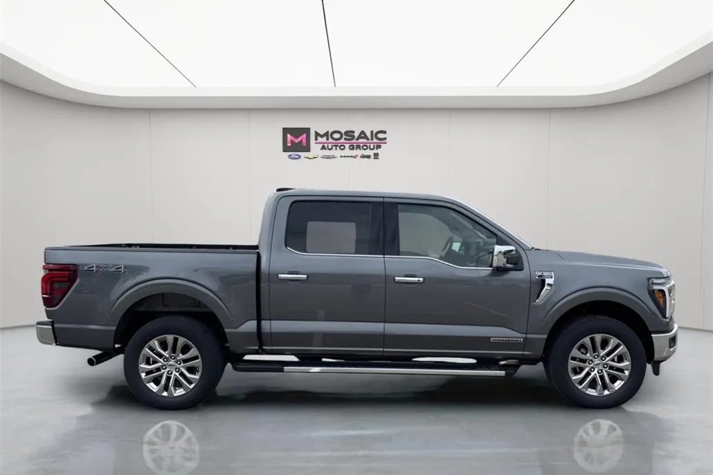 2025 Ford F-150 Lariat photo 1