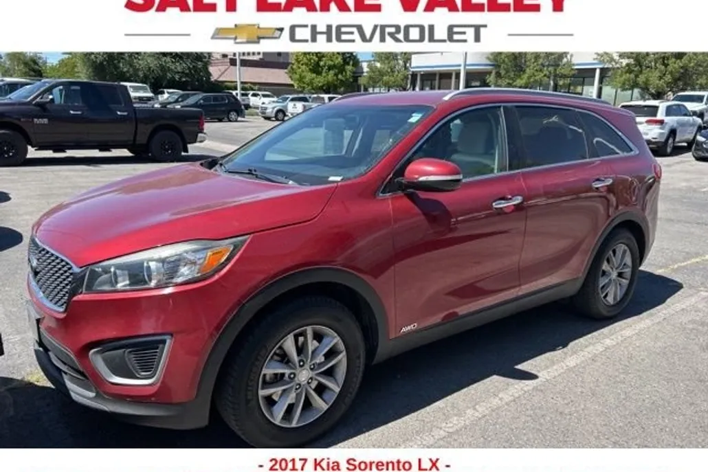 2017 Kia Sorento LX photo 1