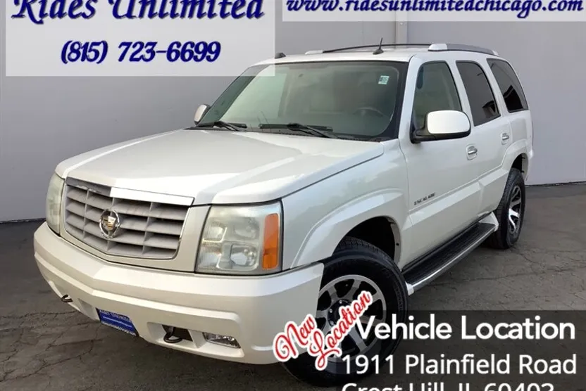 2004 Cadillac Escalade Luxury photo 1