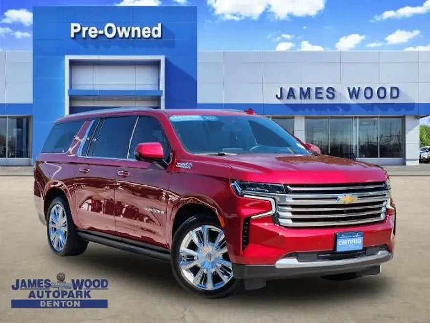2023 Chevrolet Suburban High Country photo 1
