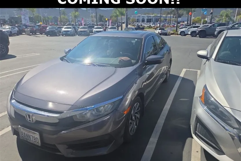 2017 Honda Civic EX photo 1