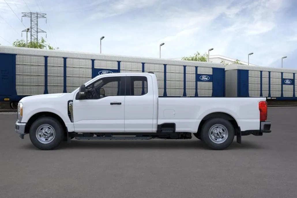 2026 Ford F-350 photo 1