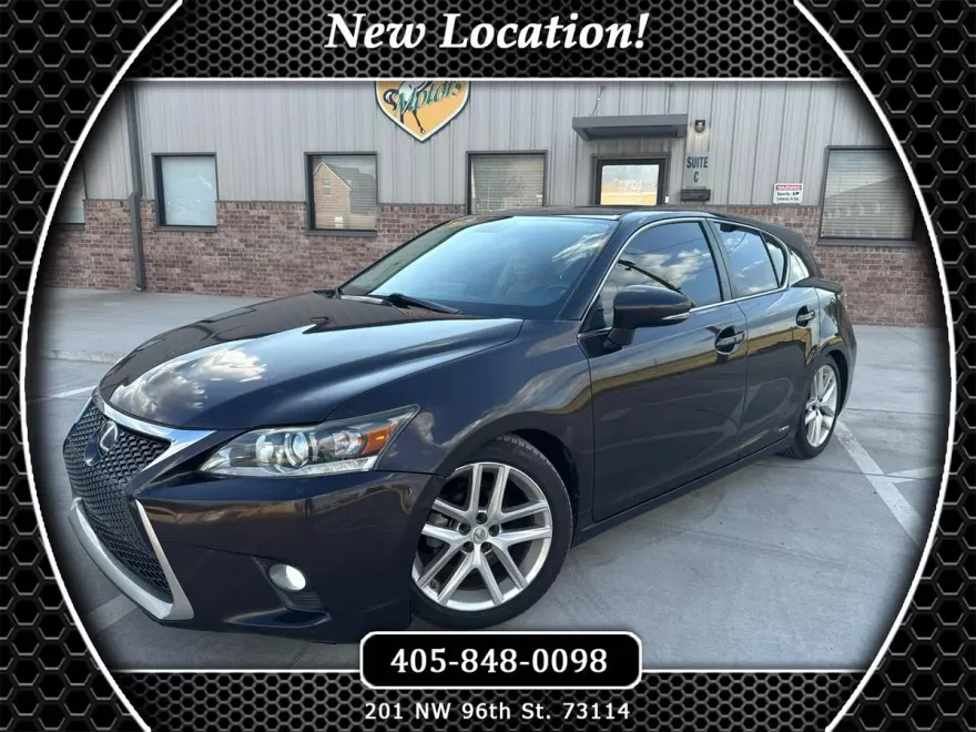 2014 Lexus CT 200h photo 1
