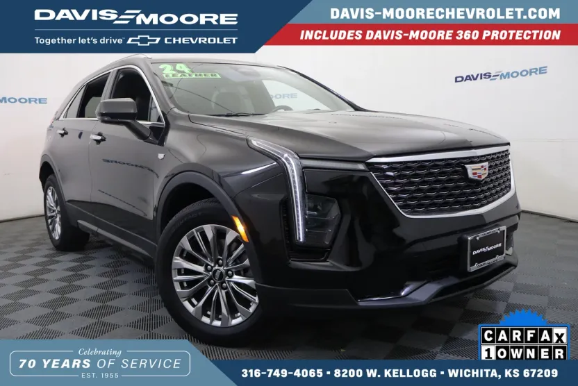 2024 Cadillac XT4 Premium Luxury photo 1
