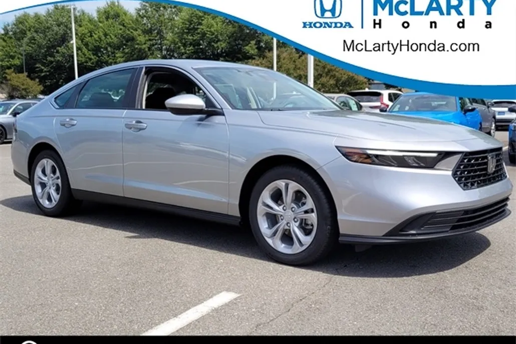 2025 Honda Accord 1.5T LX photo 1