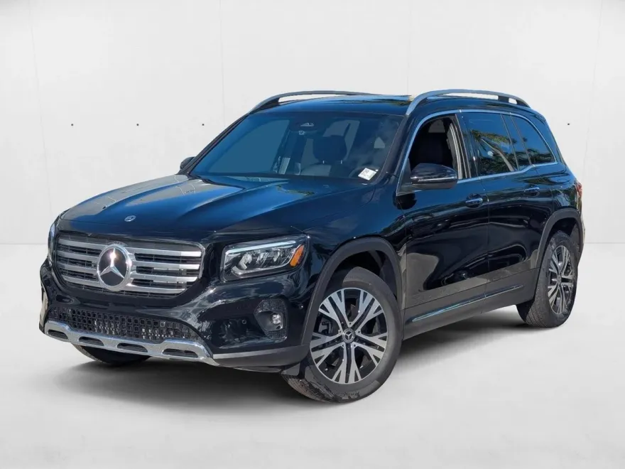 2025 Mercedes Benz GLB 250 photo 1