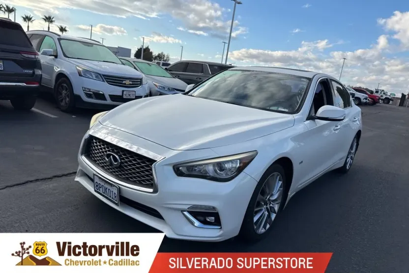2018 Infiniti Q50 3.0t LUXE photo 1
