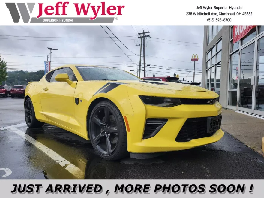 2017 Chevrolet Camaro 2SS Coupe photo 1
