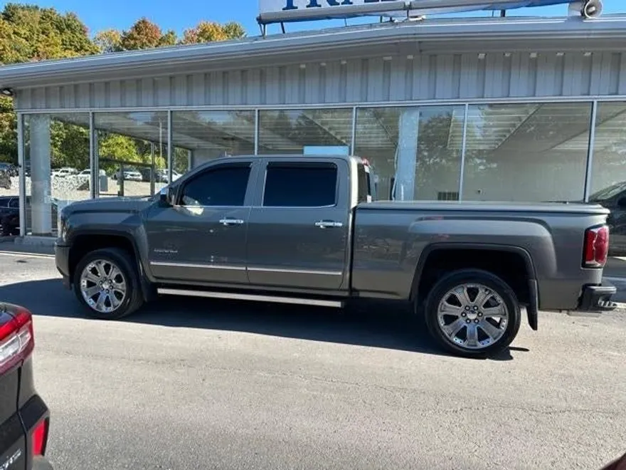 2017 Gmc Sierra 1500 Denali photo 1