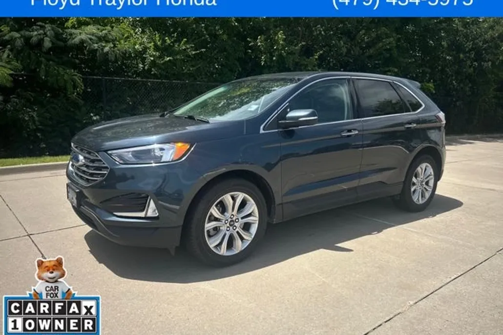 2024 Ford Edge Titanium photo 1