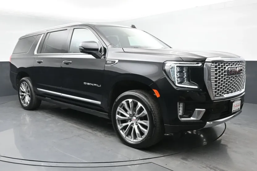 2022 Gmc Yukon XL Denali photo 1
