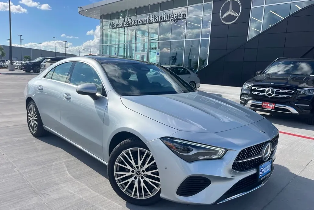 2025 Mercedes Benz CLA 250 photo 1