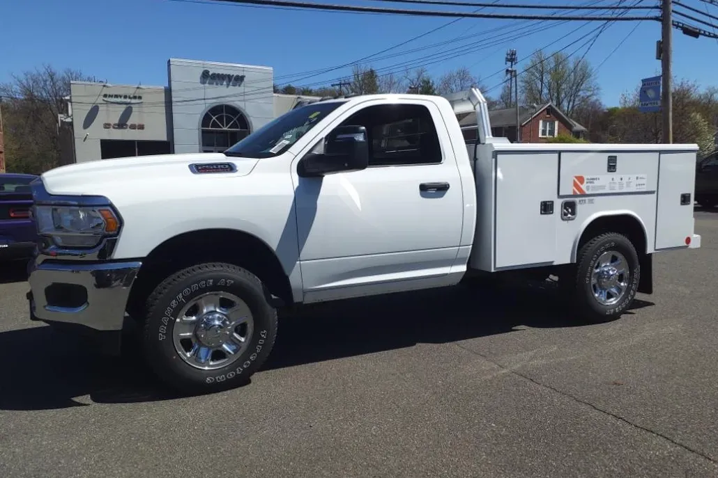 2024 Ram 2500 Tradesman photo 1