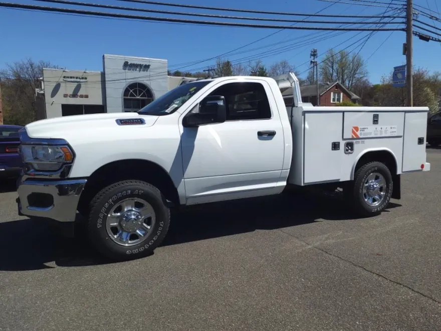 2024 Ram 2500 Tradesman photo 1