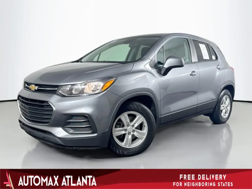 2020 Chevrolet Trax LS photo 1