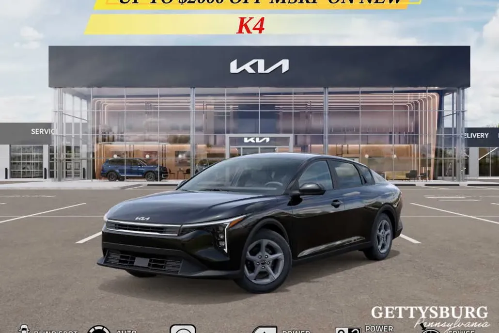 2025 Kia K4 LXS photo 1