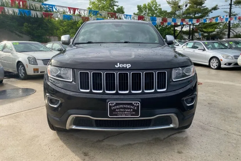 2016 Jeep Grand Cherokee Limited photo 1