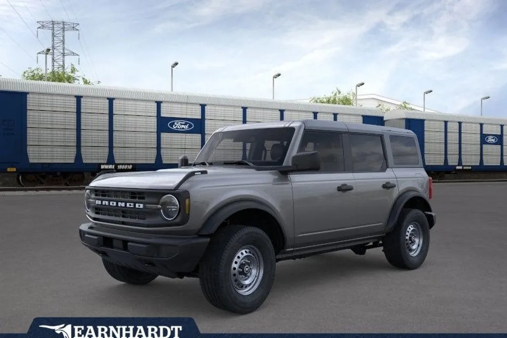2025 Ford Bronco Base photo 1