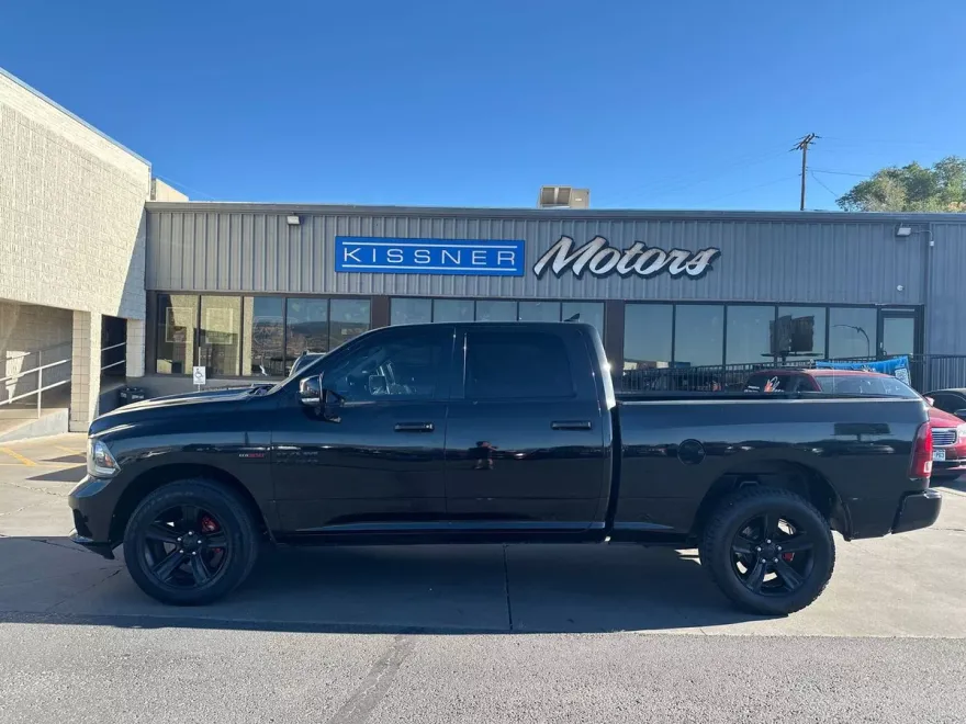 2018 Ram 1500 Sport photo 1