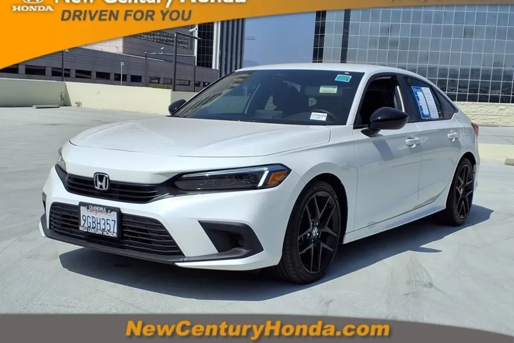 2023 Honda Civic Sport photo 1