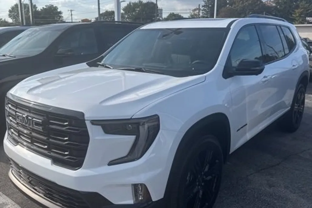 2026 Gmc Acadia Elevation photo 1