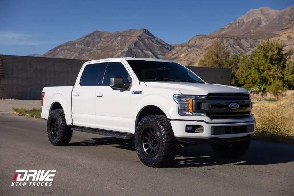 2020 Ford F-150 XLT photo 1