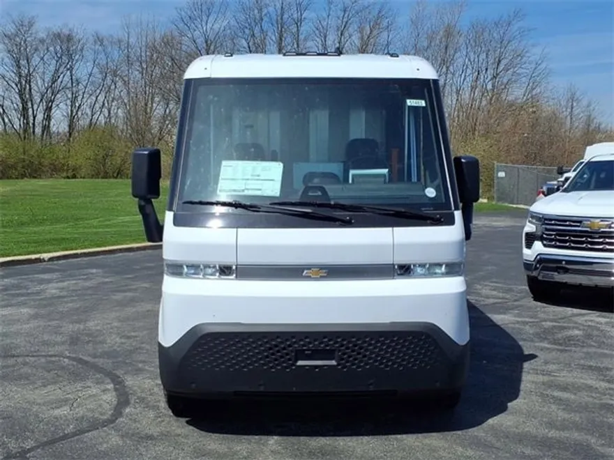 2025 Chevrolet BrightDrop 400 photo 1