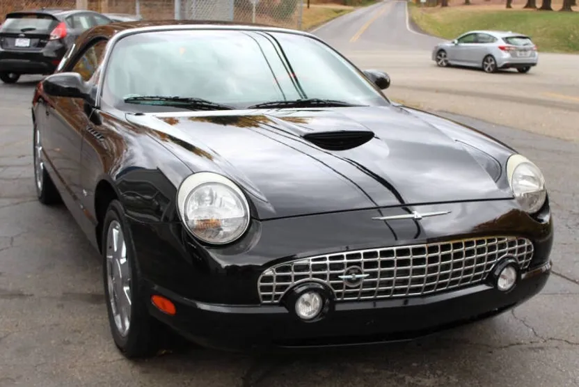2003 Ford Thunderbird Premium photo 1