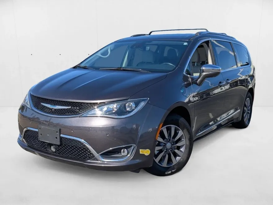 2020 Chrysler Pacifica Hybrid Limited photo 1