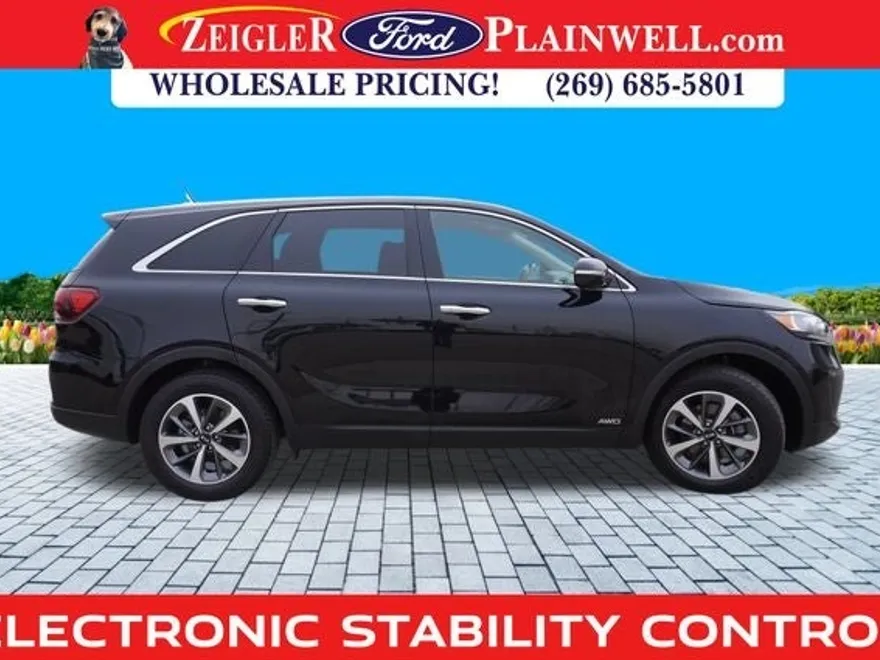 2020 Kia Sorento LX V6 photo 1