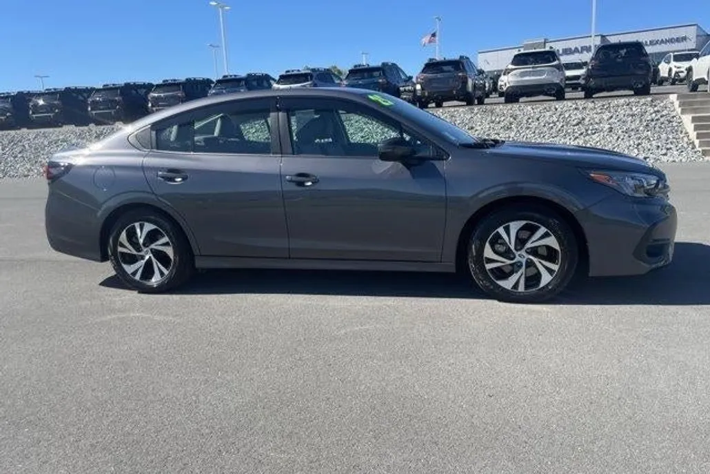 2025 Subaru Legacy Premium photo 1