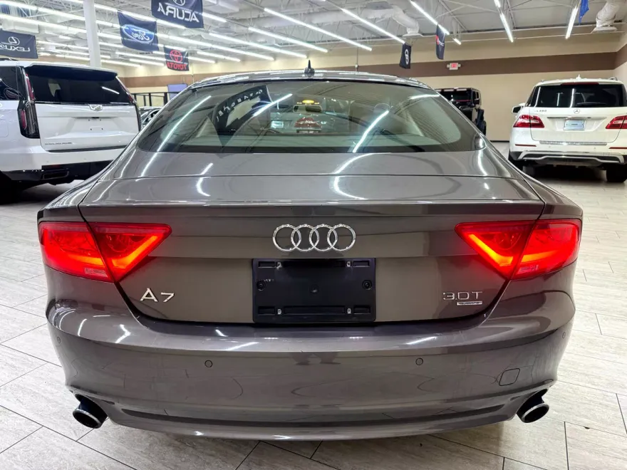 2013 Audi A7 3.0T Prestige photo 7