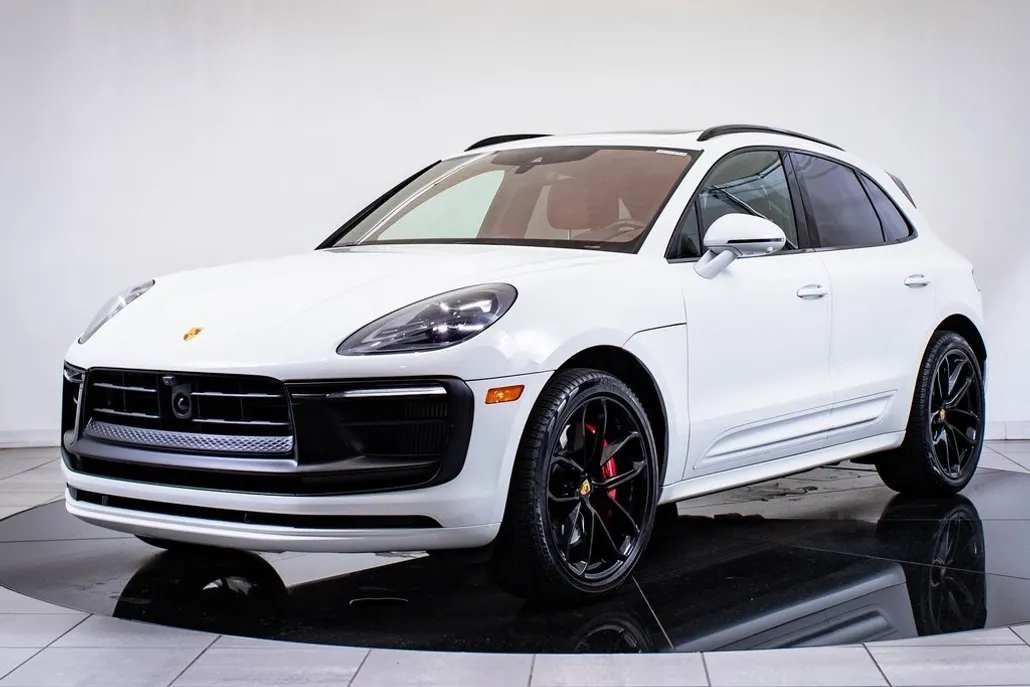 2023 Porsche Macan GTS photo 1