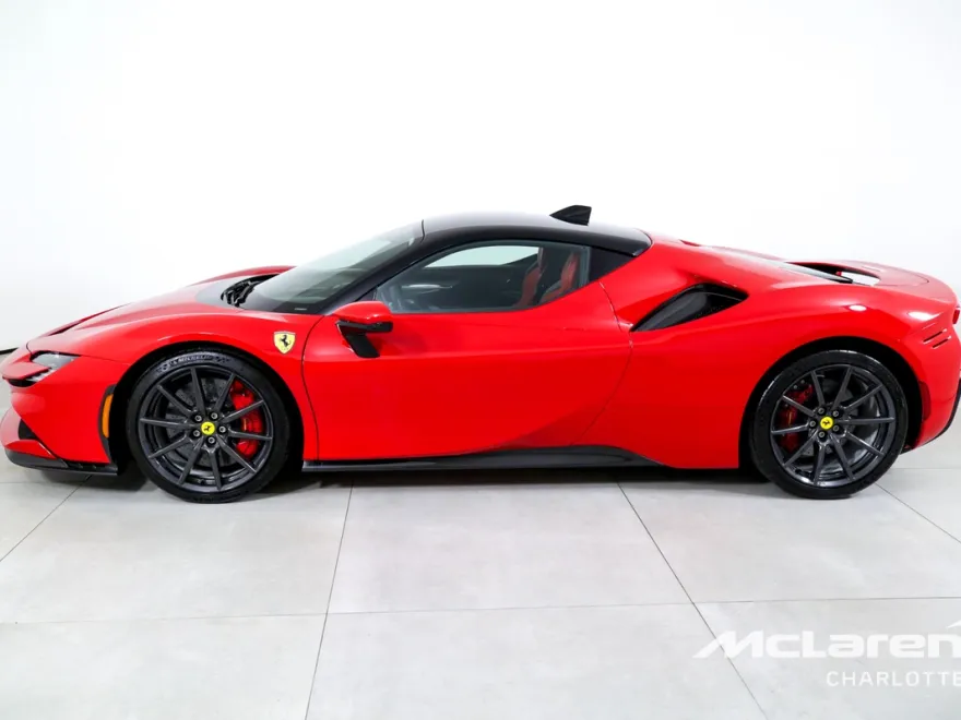 2021 Ferrari SF90 Stradale photo 5