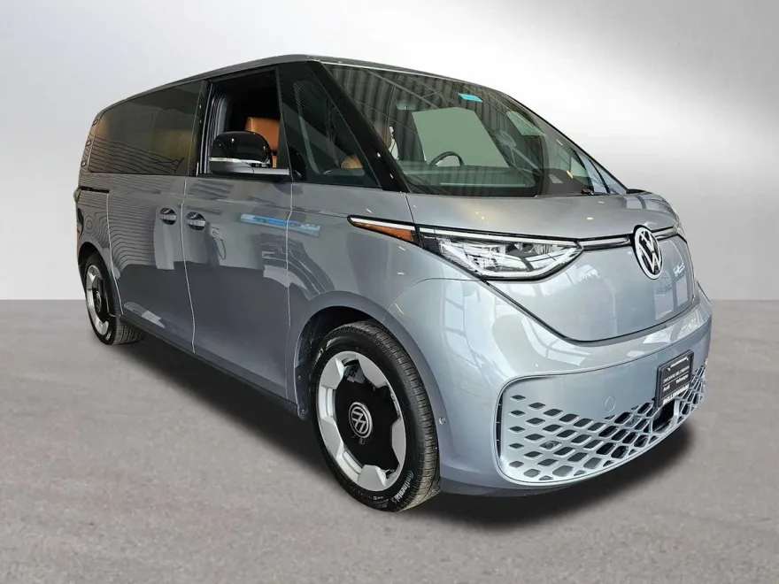 2025 Volkswagen ID. Buzz Pro S photo 1