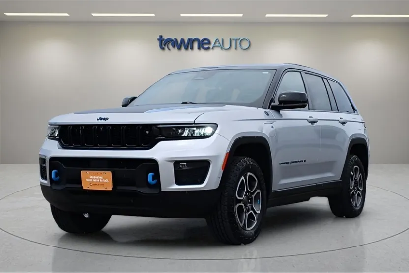 2022 Jeep Grand Cherokee Trailhawk 4xe photo 1